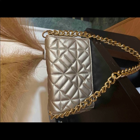 Gold Quilted chain handle shoulder handbag, purse bag - Picture 8 of 8